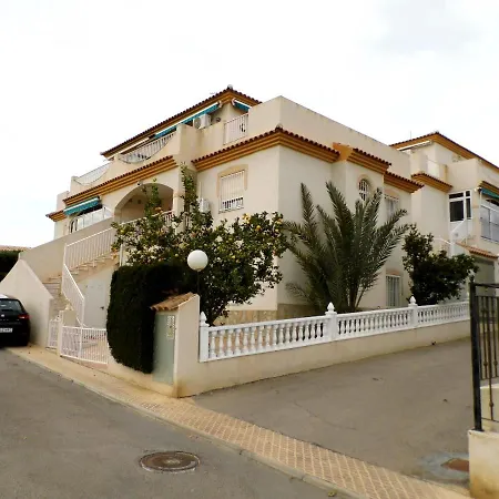 Holiday home Flamenca - 10 Sleeps *